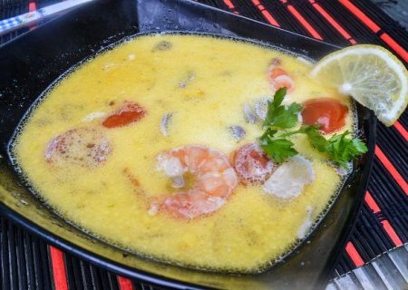 Тайский суп с креветками Том-Кха