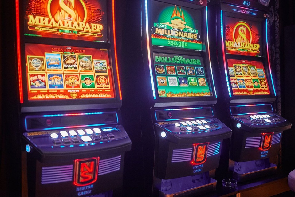 Казино вулкан слот россия игровой автомат american poker