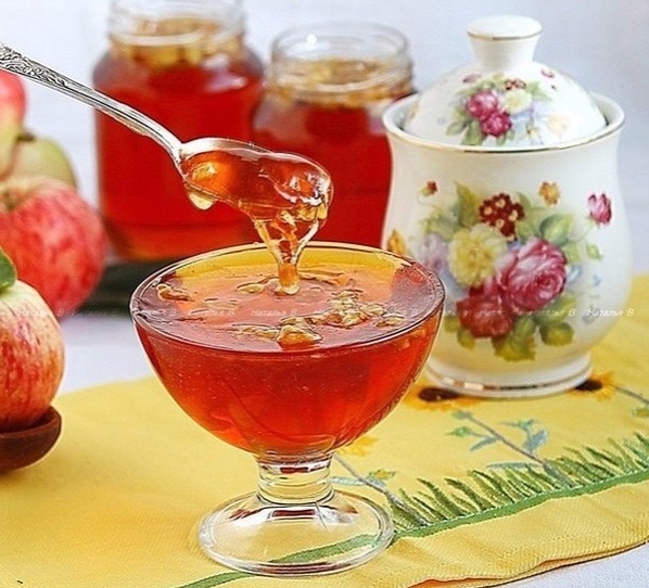 Болгарское яблочное желе-варенье
