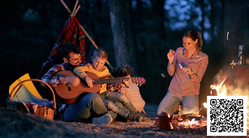 Семейный вечер у костра — классный способ объяснить ребенку на эмоциональном уровне, что чистая природа нужна нам для счастья